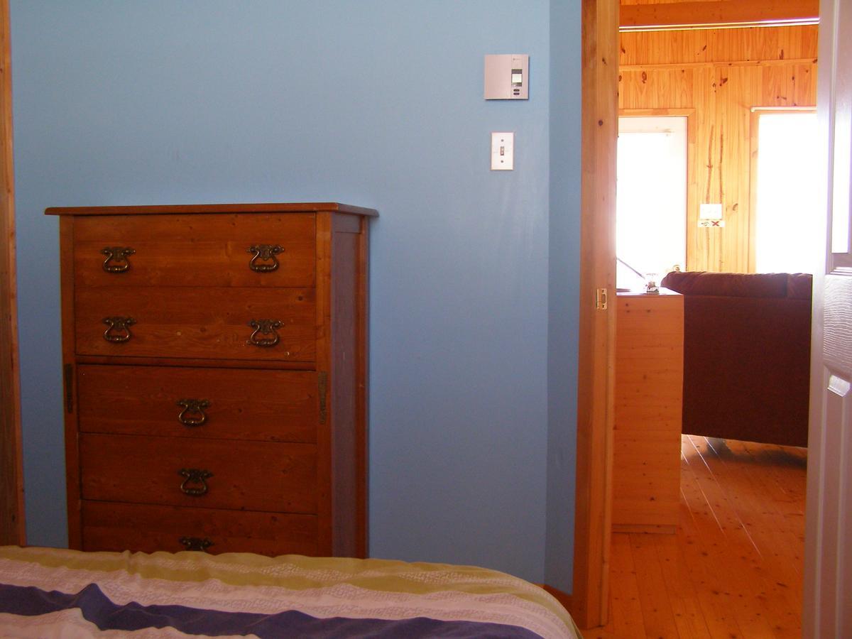 Les Chalets Brise-De-Mer Sainte-Therese-de-Gaspe Exterior photo